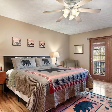Berry Springs Lodge Севьервилл Экстерьер фото