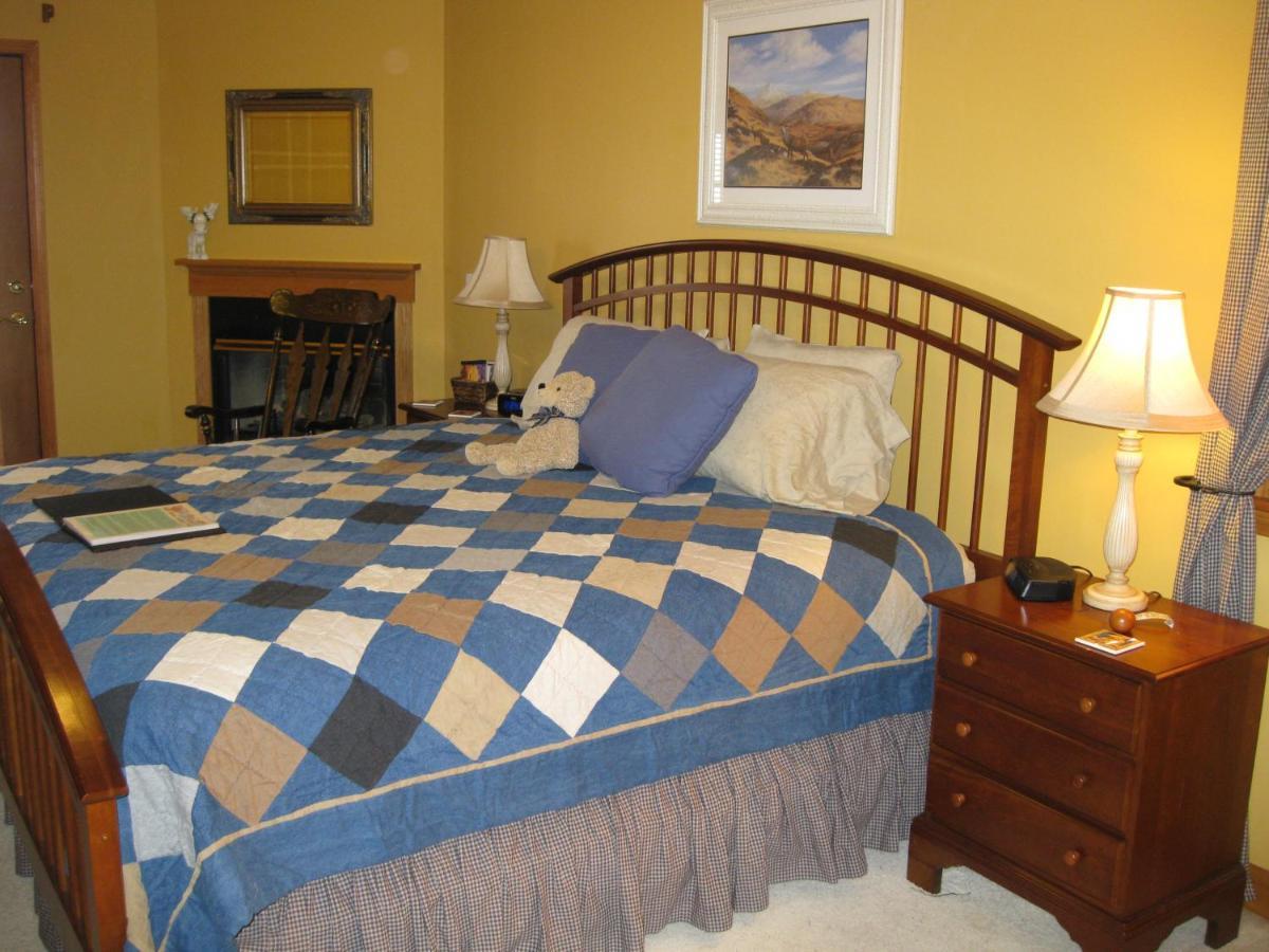 Berry Springs Lodge Севьервилл Экстерьер фото